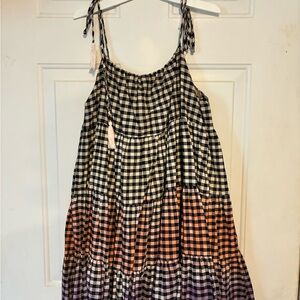 Chic Checkered Mini Dress in Black and Pink